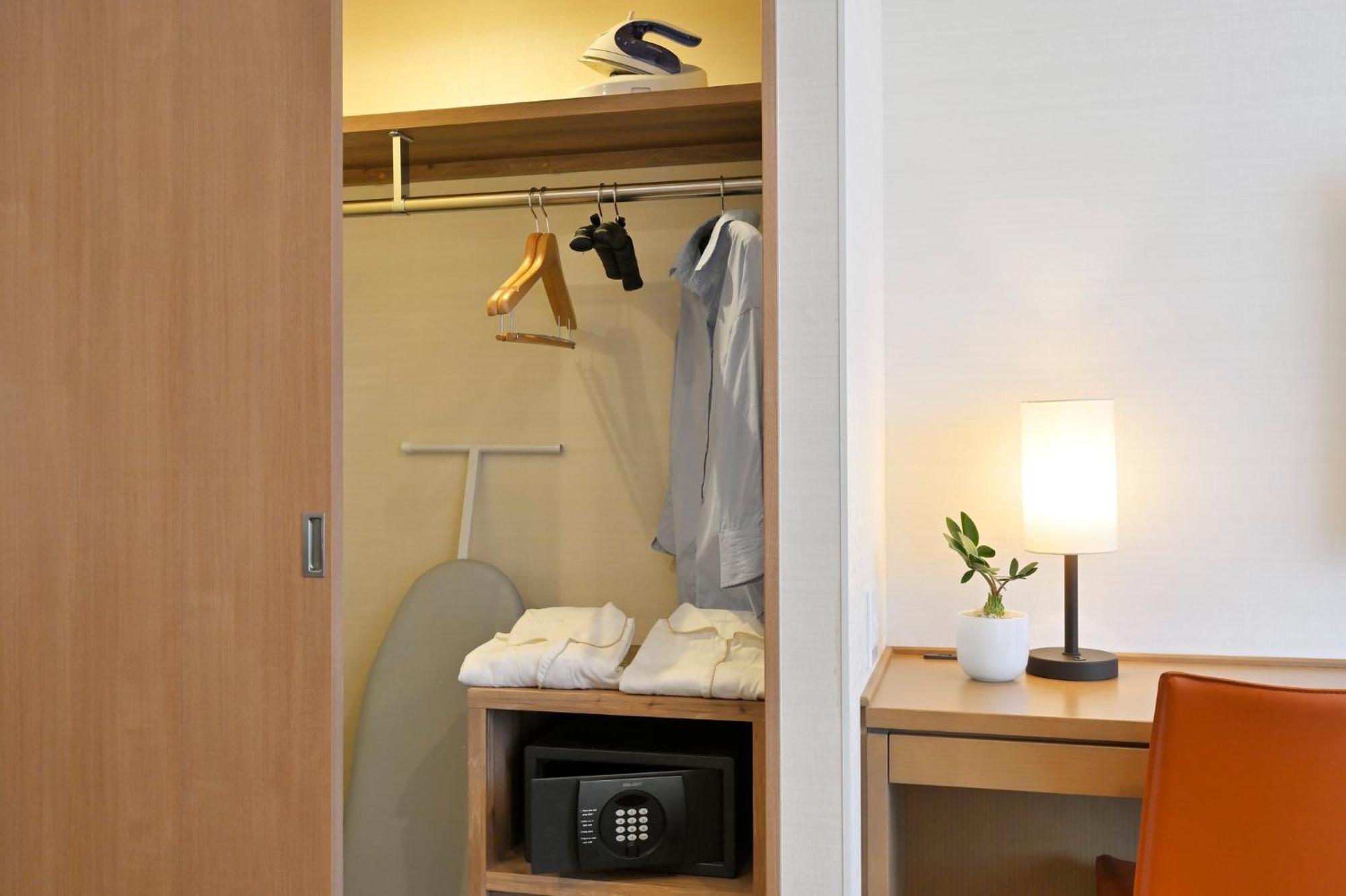 Holiday Inn & Suites Shin Osaka By Ihg Exterior foto