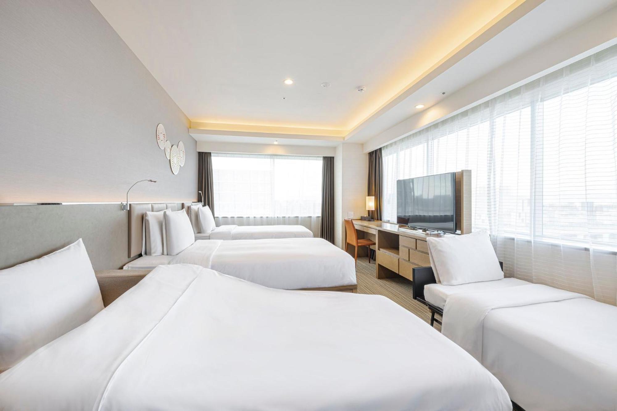 Holiday Inn & Suites Shin Osaka By Ihg Exterior foto